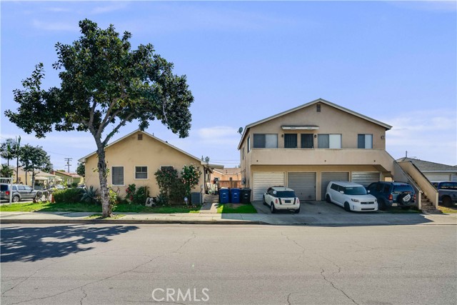 231 Blackshear Avenue, Los Angeles CA: https://media.crmls.org/medias/17e9d1de-8d1f-43ec-839f-c331bff9d7ef.jpg