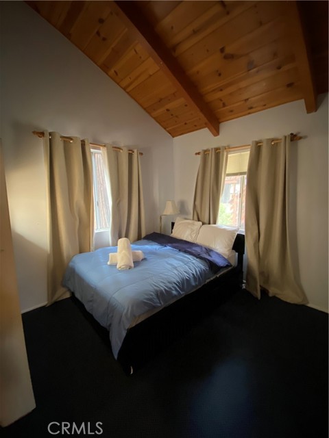 Detail Gallery Image 16 of 27 For 558 Rose Ln, Twin Peaks,  CA 92391 - 3 Beds | 2/1 Baths