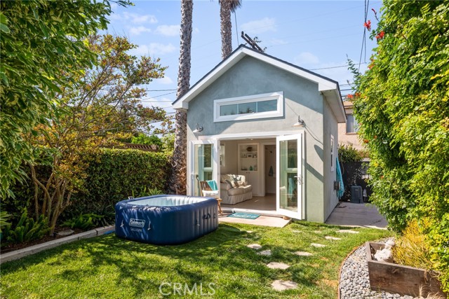 231 Avenue D, Redondo Beach, California 90277, 4 Bedrooms Bedrooms, ,2 BathroomsBathrooms,Residential,Sold,Avenue D,SB21179835