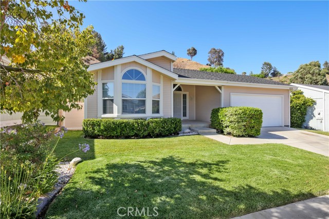 20197 Canyon View Drive, Canyon Country CA: https://media.crmls.org/medias/17eacc99-e0da-4499-8362-11560a5c1965.jpg
