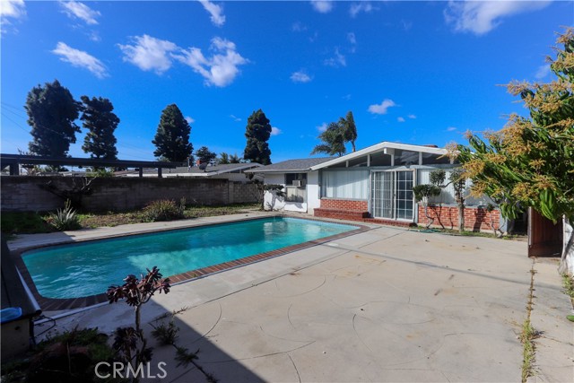 Detail Gallery Image 20 of 24 For 9682 Hillview, Anaheim,  CA 92804 - 4 Beds | 2 Baths