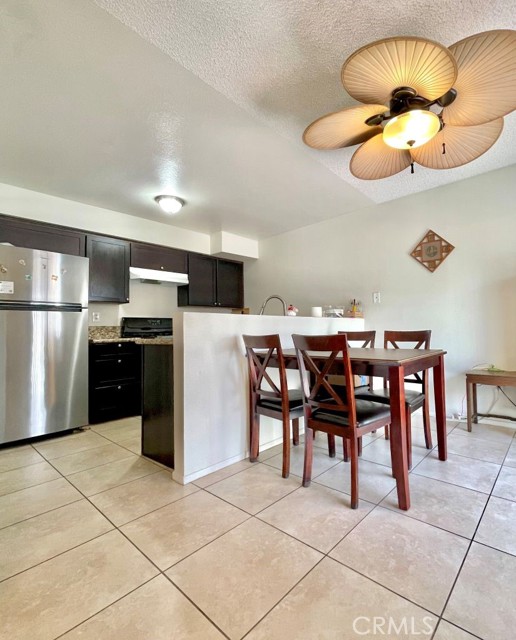 Detail Gallery Image 7 of 28 For 1335 N Elderberry Ave, Ontario,  CA 91762 - 3 Beds | 2 Baths