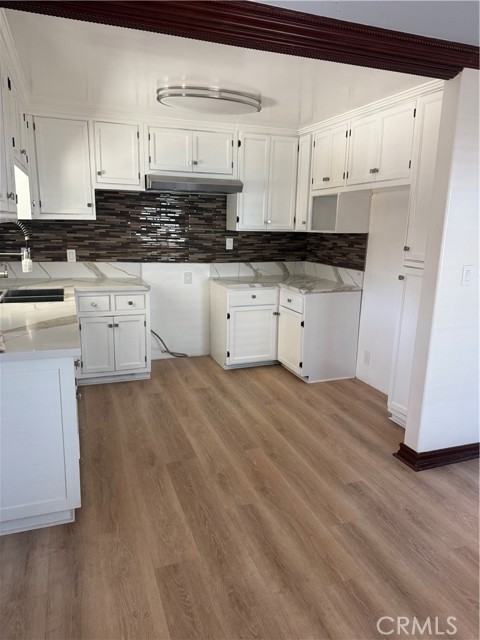 Detail Gallery Image 9 of 31 For 1524 Torrance Blvd, Torrance,  CA 90501 - 3 Beds | 2 Baths