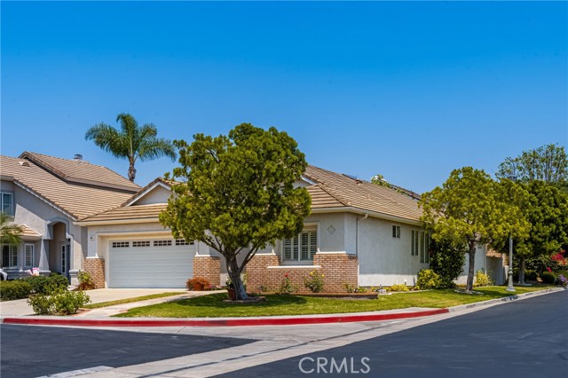 Detail Gallery Image 1 of 42 For 615 N Oxford Ct, Orange,  CA 92869 - 3 Beds | 2 Baths