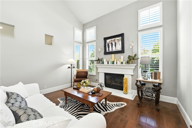 Detail Gallery Image 7 of 63 For 4304 Timberdale Rd, Moorpark,  CA 93021 - 4 Beds | 2/1 Baths
