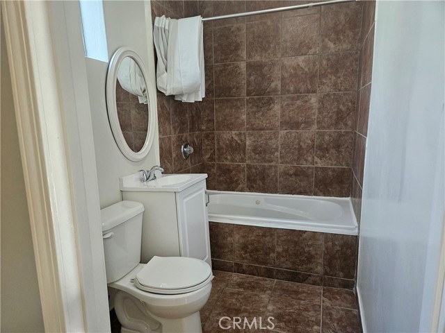 Detail Gallery Image 8 of 14 For 964 Cypress, Pasadena,  CA 91103 - 3 Beds | 2 Baths