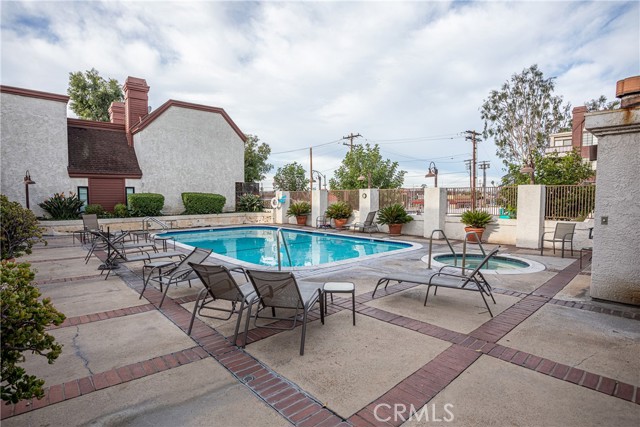 Detail Gallery Image 39 of 44 For 230 Bethany Rd #306,  Burbank,  CA 91504 - 2 Beds | 2 Baths