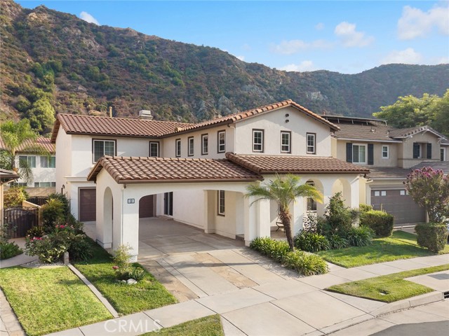 Detail Gallery Image 2 of 47 For 12 Silver Forest Ct, Azusa,  CA 91702 - 3 Beds | 2/1 Baths