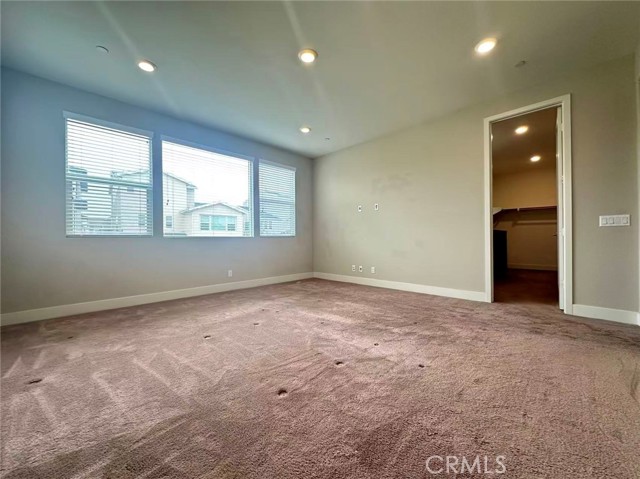 Detail Gallery Image 7 of 22 For 140 Crossover, Irvine,  CA 92618 - 4 Beds | 4/1 Baths