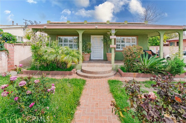7524 Whitsett Avenue, Los Angeles, CA, 90001 7524 Whitsett Avenue, Los Angeles, CA, 90001