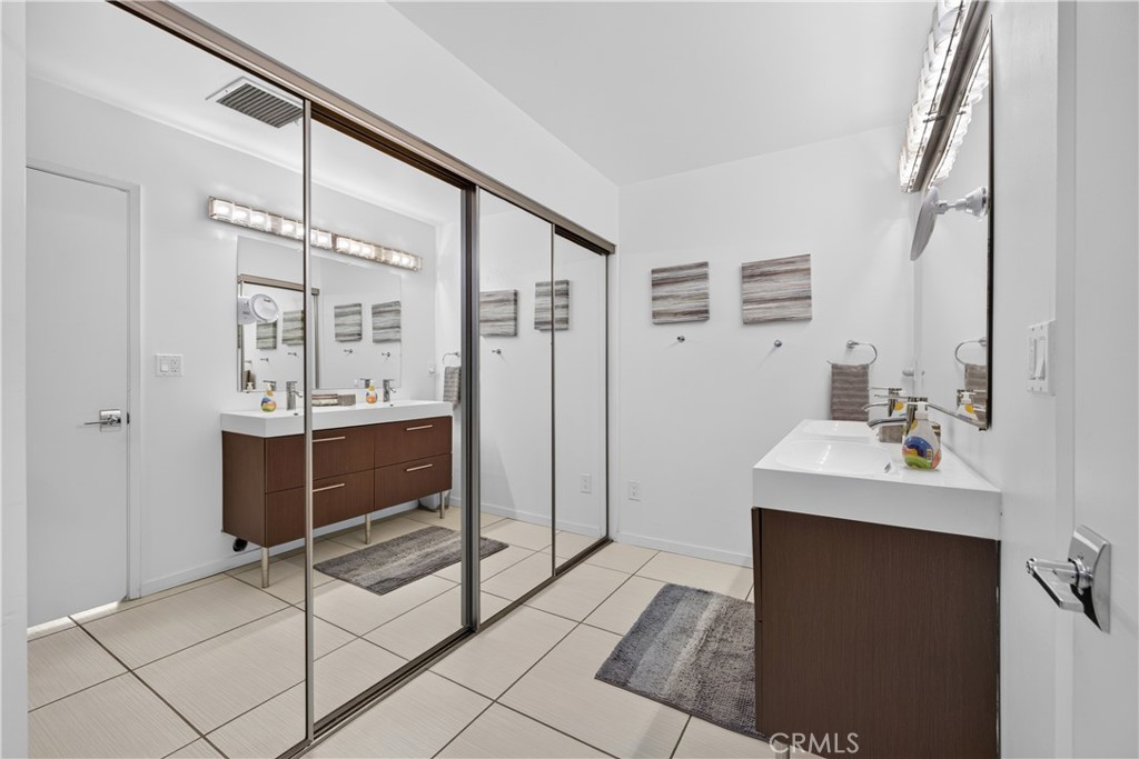 MLS #OC26132740 image #42