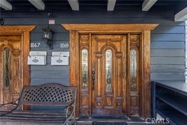 Detail Gallery Image 2 of 15 For 1069 Laguna Ave, Echo Park,  CA 90026 - 1 Beds | 1 Baths