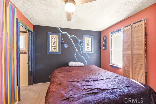 Image 16 of 24 For 24039 Eagle Mountain Street