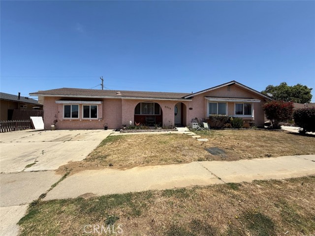 2073 Sandalwood Drive, Santa Maria CA: https://media.crmls.org/medias/17f619c6-3a23-4a71-981d-112e42b48f02.jpg