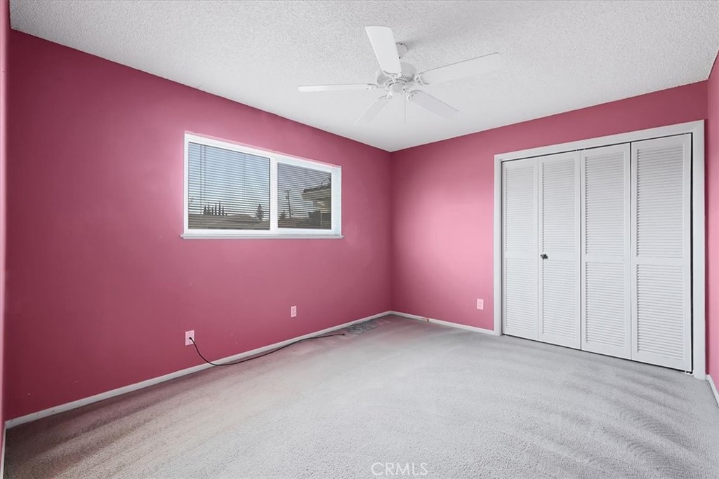 https://media.crmls.org/medias/17f64d56-685d-4c54-9aba-32111e36044d.jpg?preset=X-Large