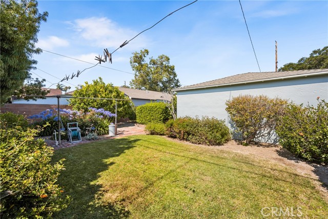 2412 Santiago Street, Santa Ana CA: https://media.crmls.org/medias/17f71bb8-cea4-48e7-8fd8-daac08d3228d.jpg