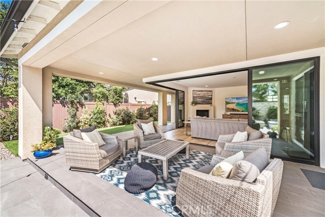 Detail Gallery Image 47 of 55 For 305 Costa Bella Ct, Costa Mesa,  CA 92627 - 4 Beds | 4/1 Baths