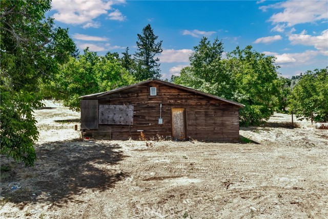 Detail Gallery Image 24 of 38 For 22550 Shady Grove Rd, Middletown,  CA 95461 - 2 Beds | 1 Baths