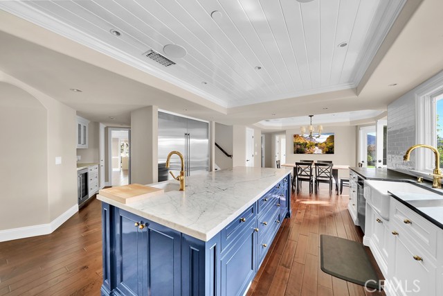 Detail Gallery Image 4 of 71 For 1962 Lower Lake Dr, North Tustin,  CA 92705 - 6 Beds | 7/1 Baths