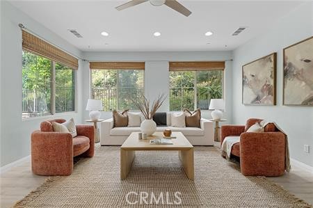 https://media.crmls.org/medias/17f8bc01-a93f-41ed-b503-2ed6d3b8c9b3.jpg?preset=X-Large