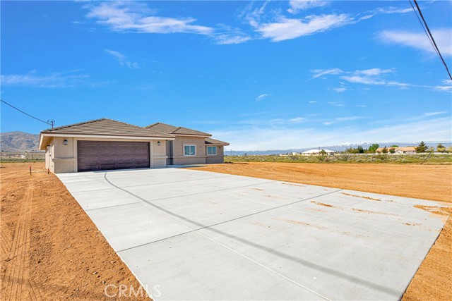 Image 3 for 22593 Via Seco St, Apple Valley, CA 92308