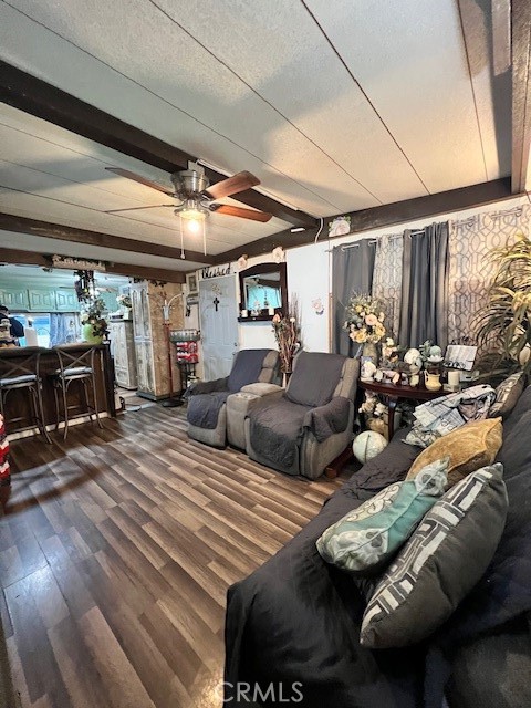 Detail Gallery Image 3 of 11 For 13892 Pioneer Road, Space 29a 29a,  Apple Valley,  CA 92307 - 2 Beds | 1 Baths