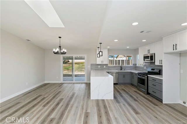 Detail Gallery Image 7 of 31 For 29161 Allan St, Lake Elsinore,  CA 92532 - 3 Beds | 2 Baths