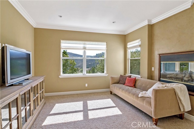 Detail Gallery Image 10 of 18 For 3365 Paseo Del Sol, Calabasas,  CA 91302 - 5 Beds | 4/1 Baths