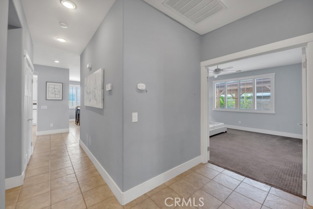 1250 W Avenue H7, Lancaster CA: https://media.crmls.org/medias/17fb5f8e-6d61-4f67-bea5-2963cc5eb24f.jpg