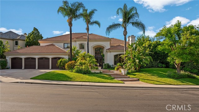 5418 Amber Circle, Calabasas CA: https://media.crmls.org/medias/17fbd702-b028-4bbf-9211-ca5907fde118.jpg
