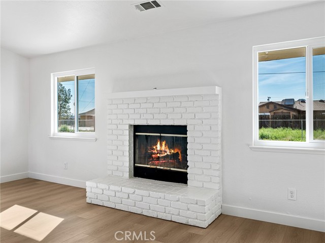 Detail Gallery Image 5 of 38 For 16548 Quinnault, Apple Valley,  CA 92307 - 3 Beds | 2 Baths