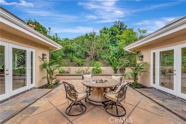 Detail Gallery Image 37 of 45 For 18862 via Palatino, Irvine,  CA 92603 - 4 Beds | 3 Baths