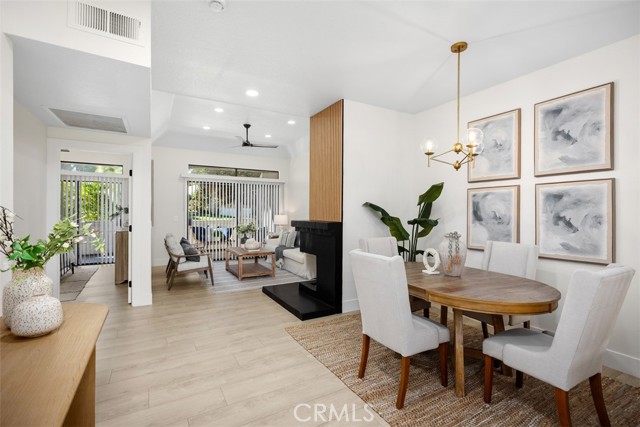 Front Image Thumbnail for CROC25241439