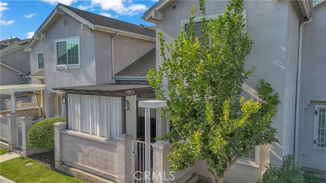 Detail Gallery Image 2 of 30 For 820 W Compton #20,  Compton,  CA 90220 - 3 Beds | 2/1 Baths