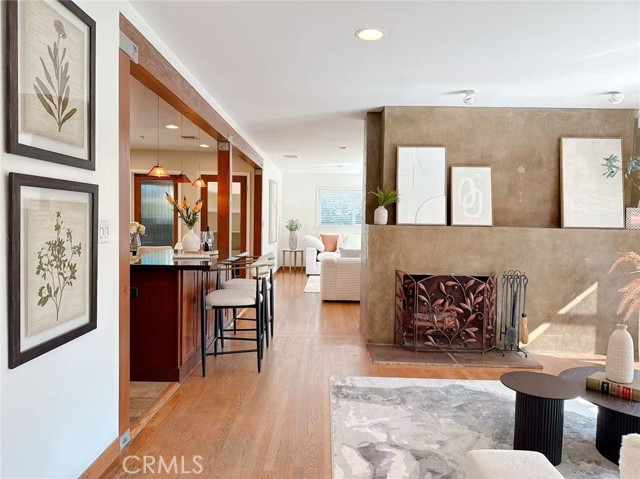 1811 Chantry Drive, Arcadia CA: https://media.crmls.org/medias/17fe353f-f019-4f8a-a622-c342f7d8a9f5.jpg
