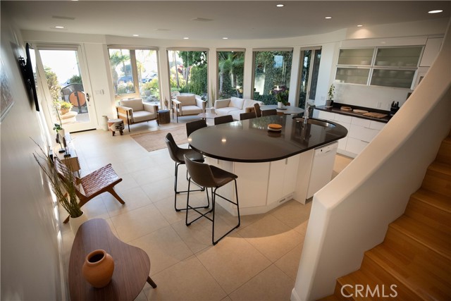 Detail Gallery Image 7 of 25 For 558 Cliff Drive, Laguna Beach,  CA 92651 - 4 Beds | 4 Baths