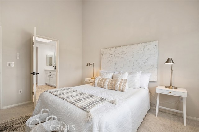 Image 17 of 50 For 20171 Sealpoint Lane 207
