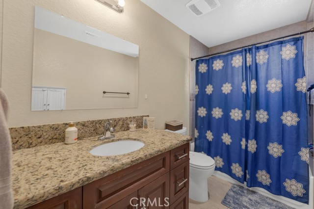 Detail Gallery Image 18 of 29 For 43725 Byron Dr, Lancaster,  CA 93535 - 4 Beds | 2 Baths