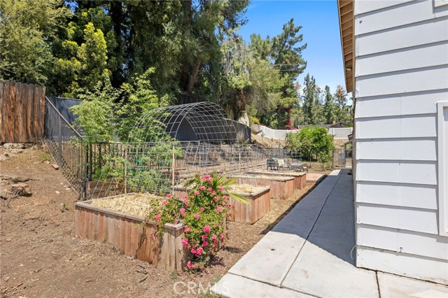 23994 Prado Lane, Colton CA: https://media.crmls.org/medias/1801295a-0946-4dd3-b61b-a0a3021664d7.jpg