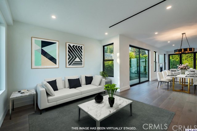 4 Bed Home for Sale in Los Angeles, California