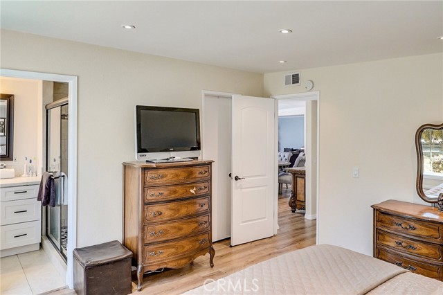Detail Gallery Image 18 of 41 For 20241 Galway Ave, Carson,  CA 90746 - 4 Beds | 2 Baths