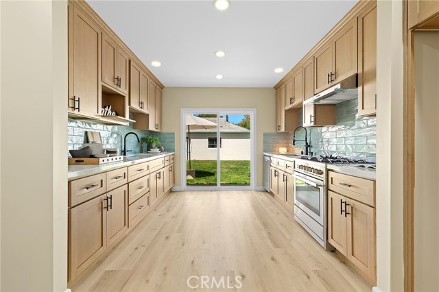 Detail Gallery Image 25 of 42 For 301 W Malvern Ave, Fullerton,  CA 92832 - 3 Beds | 3 Baths