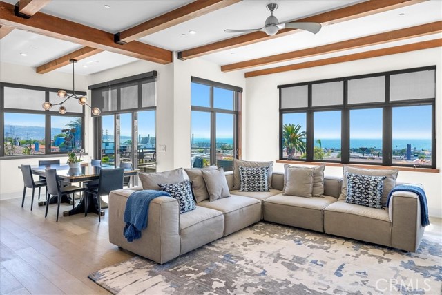 1032 6th, Hermosa Beach, California 90254, 4 Bedrooms Bedrooms, ,3 BathroomsBathrooms,Residential,Sold,6th,SB22136354