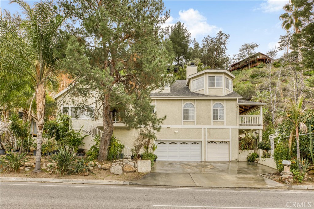 9440 Wentworth Street, Sunland, CA 91040