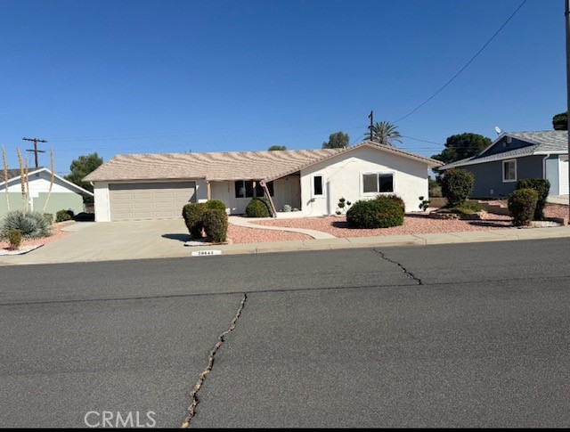 26644 Oakmont