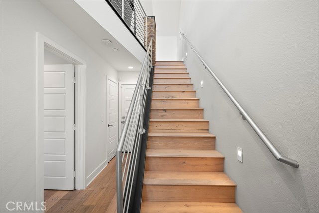 Detail Gallery Image 8 of 44 For 2470 via Alta, –,  CA 92108 - 2 Beds | 2/1 Baths