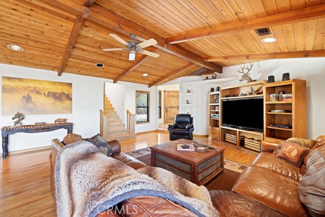 Detail Gallery Image 17 of 71 For 39330 W Hwy 198, Coalinga,  CA 93210 - 4 Beds | 3 Baths