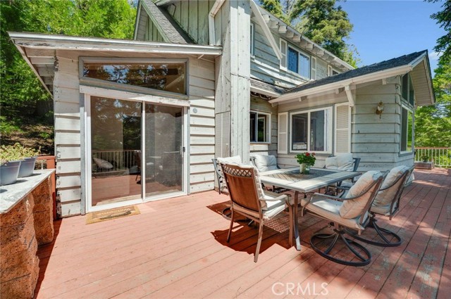 Detail Gallery Image 32 of 42 For 395 Primrose Cir #1-2,  Lake Arrowhead,  CA 92352 - 4 Beds | 3 Baths