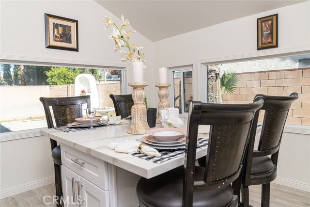 Detail Gallery Image 18 of 70 For 10660 Melvin Ave, Porter Ranch,  CA 91326 - 5 Beds | 3/1 Baths