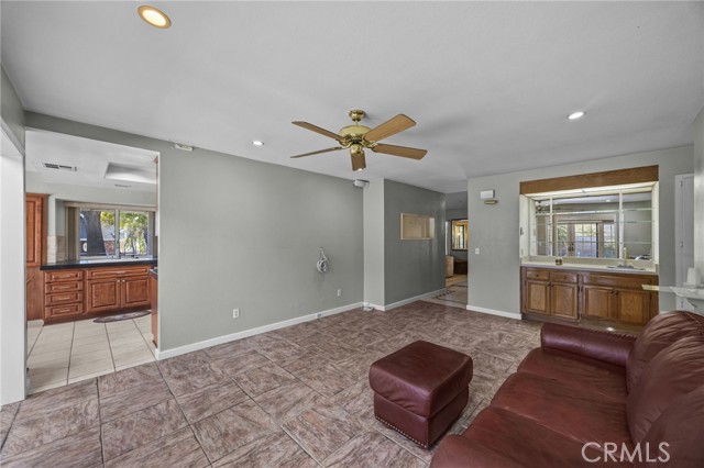Detail Gallery Image 22 of 47 For 1233 Dale, Corona,  CA 92878 - 3 Beds | 2 Baths
